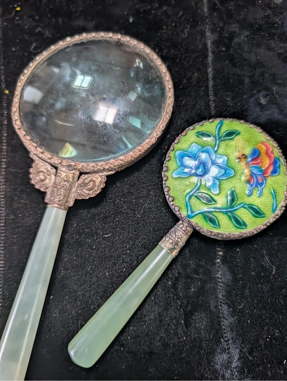 Vintage celluloid? Handle Magnifying Glass Hand Mirror Set with  Enamel Back